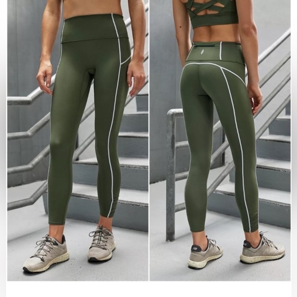 17-Free People You’re a Peach Legging - Picture 4 of 8